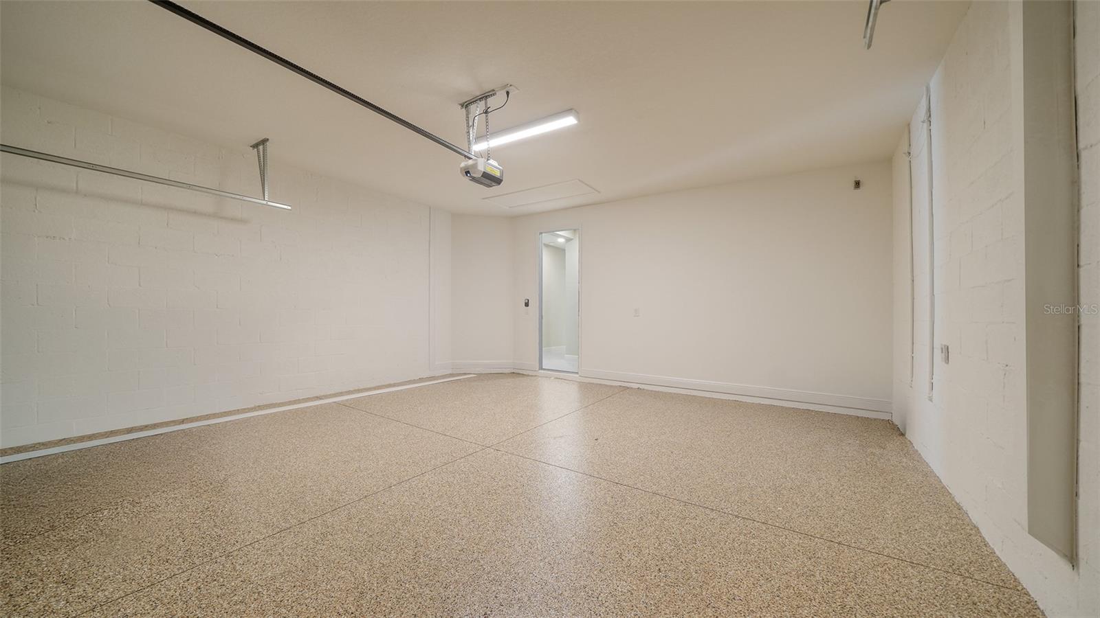 8472 ANTHIRIUM LOOP, Sarasota, FL 34240