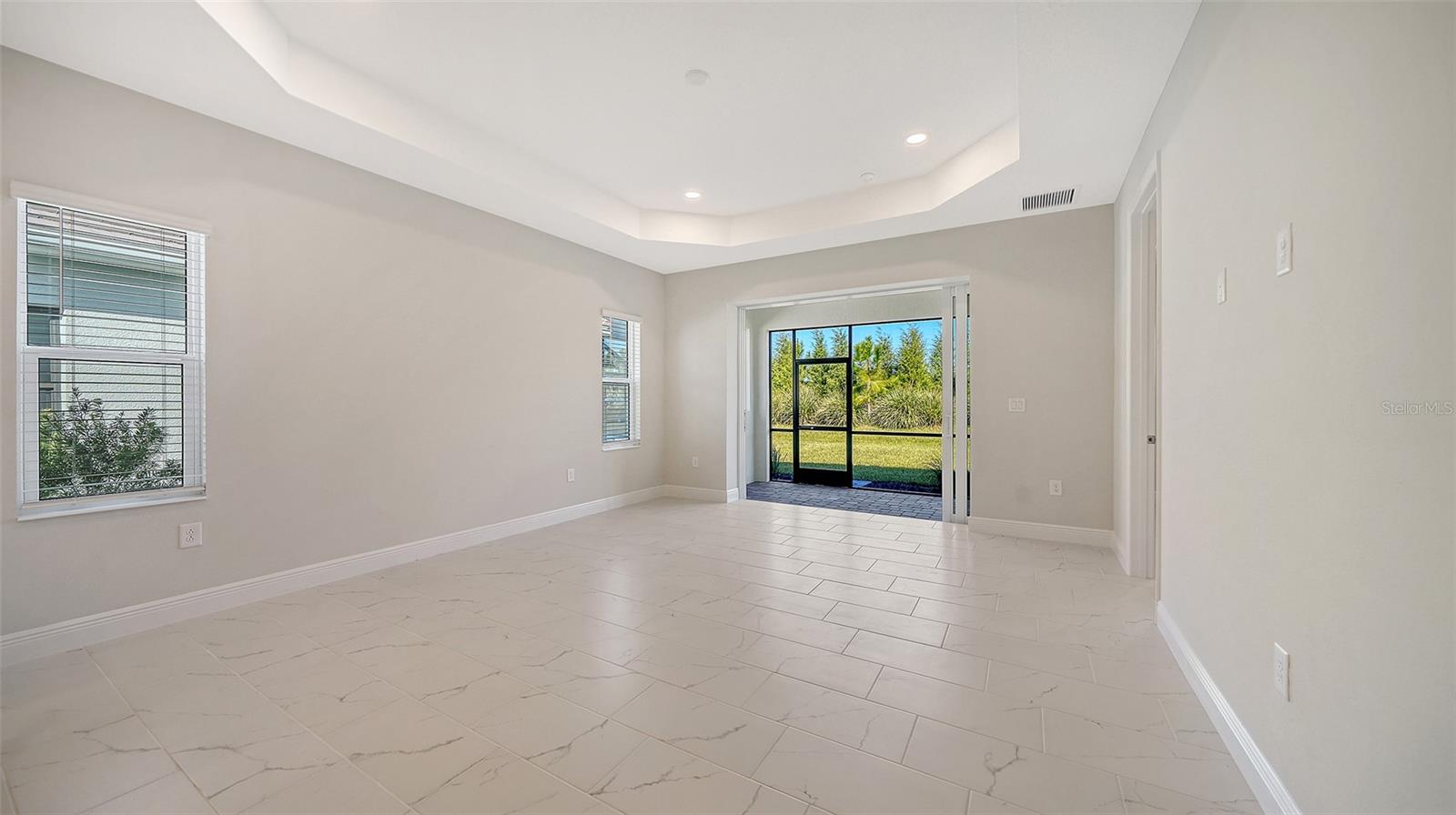 8472 ANTHIRIUM LOOP, Sarasota, FL 34240 8472 ANTHIRIUM LOOP, Sarasota, FL 34240