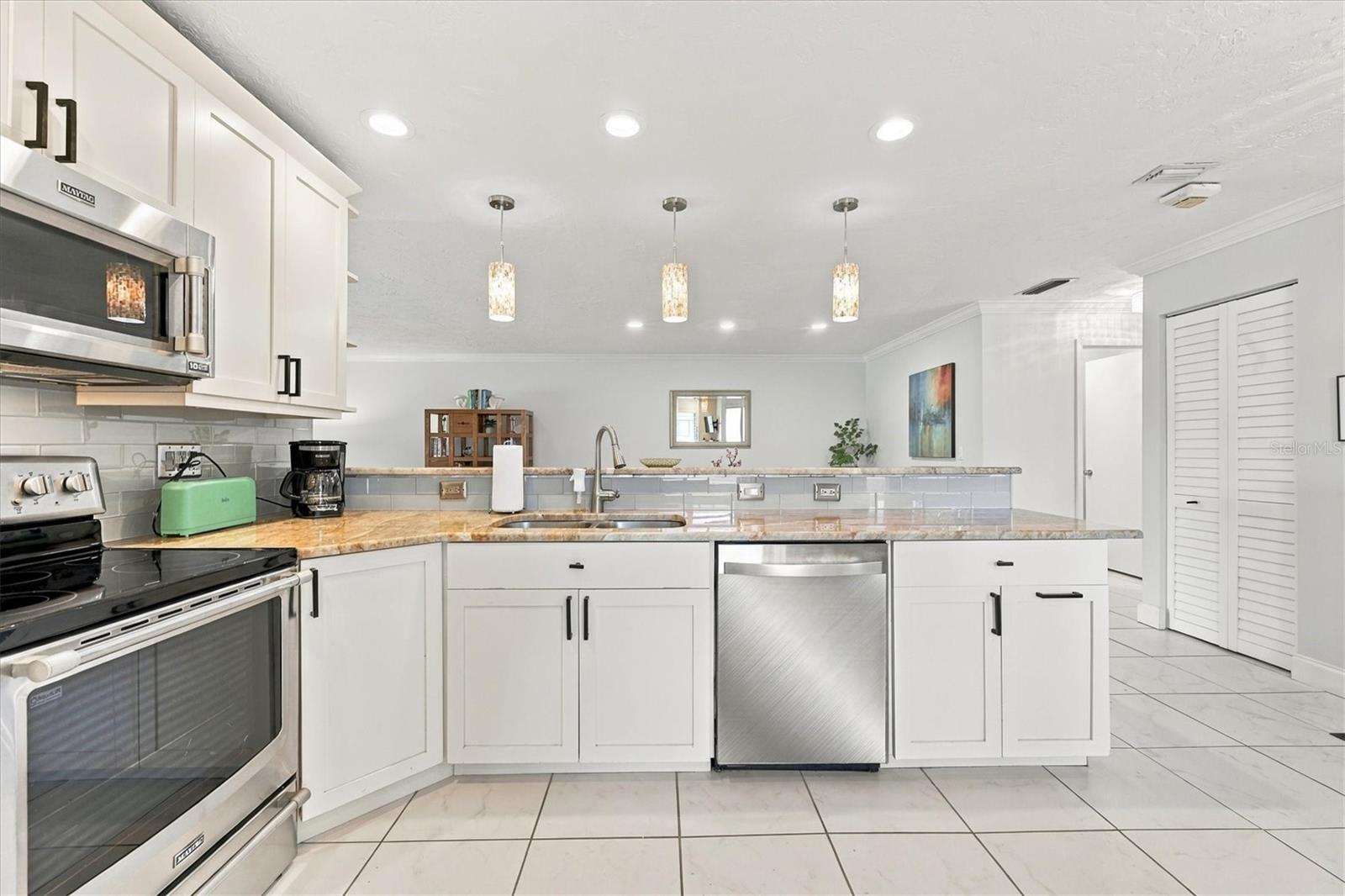 3500 ELCONQUISTADOR PARKWAY, #144, Bradenton, FL 34210