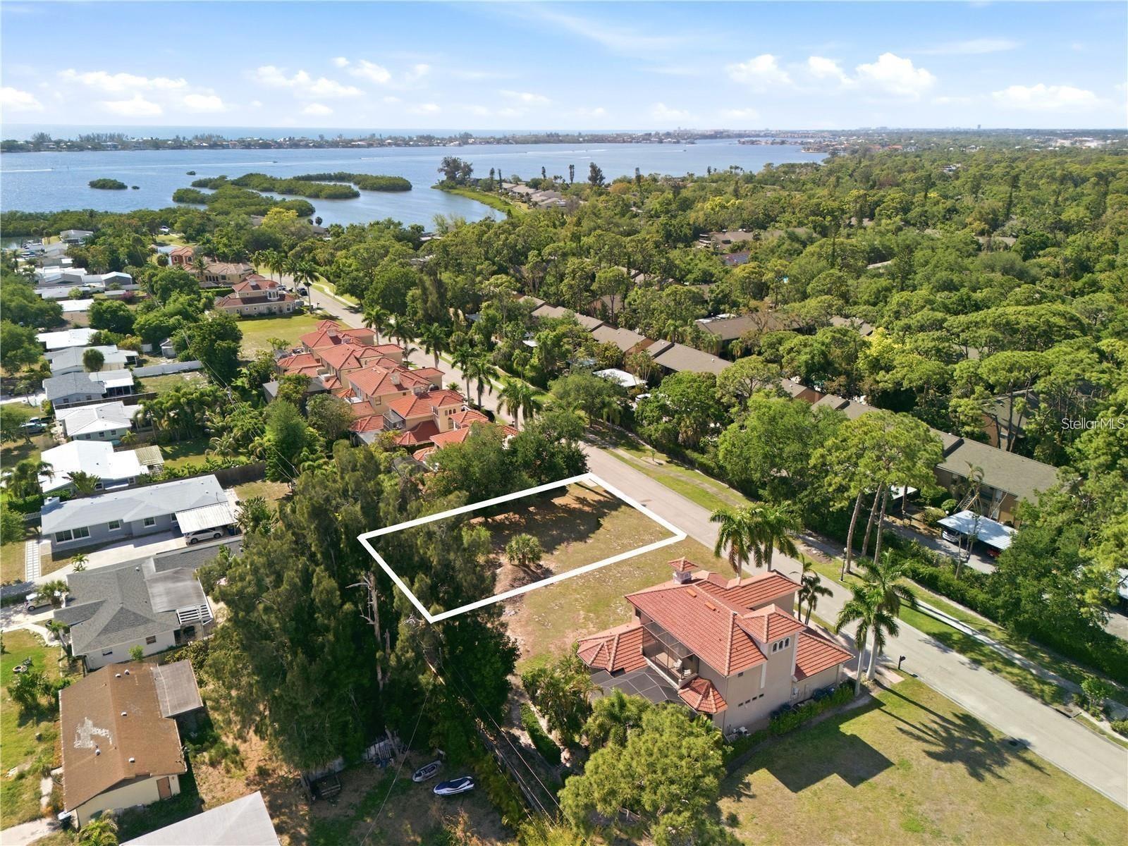 1740 ASSISI DRIVE, Sarasota, FL 34231