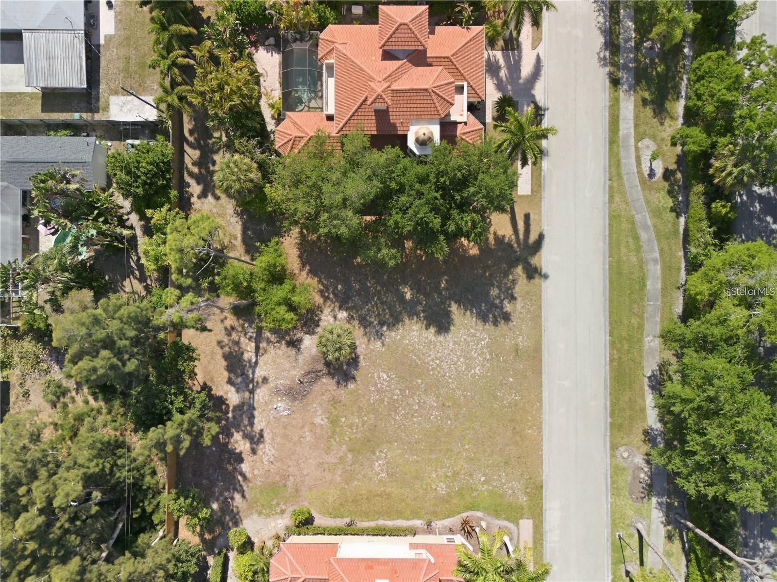 1740 ASSISI DRIVE, Sarasota, FL 34231