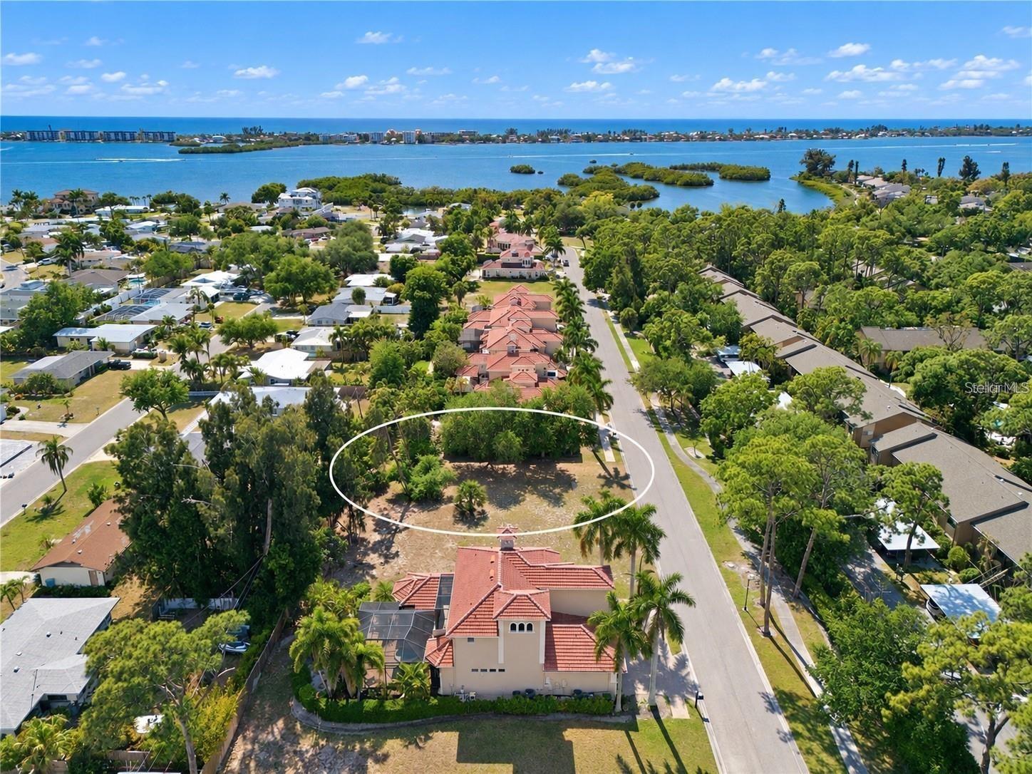 1740 ASSISI DRIVE, Sarasota, FL 34231 1740 ASSISI DRIVE, Sarasota, FL 34231