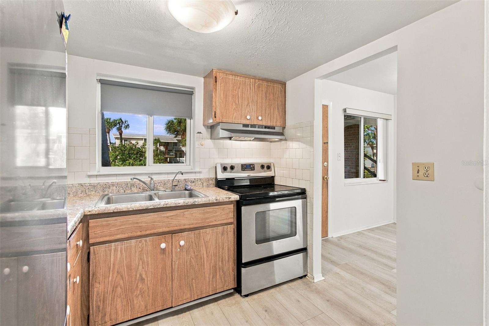 Stainless appliances