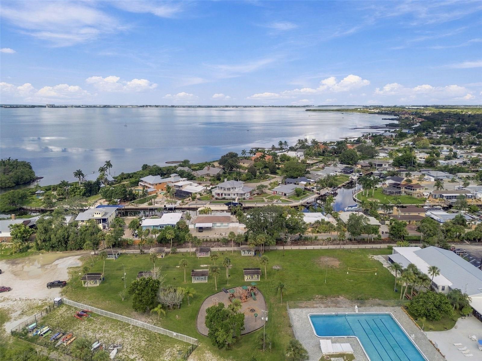 2315 AMHERST AVENUE, Bradenton, FL 34207