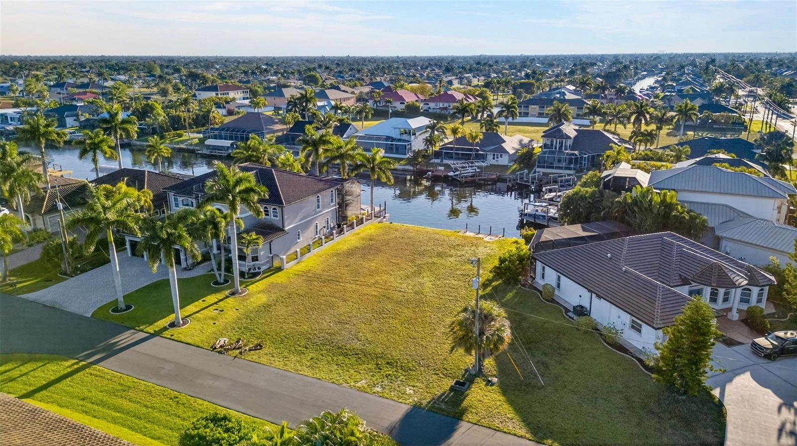 5423 SW 17TH AVENUE, Cape Coral, FL 33914 5423 SW 17TH AVENUE, Cape Coral, FL 33914