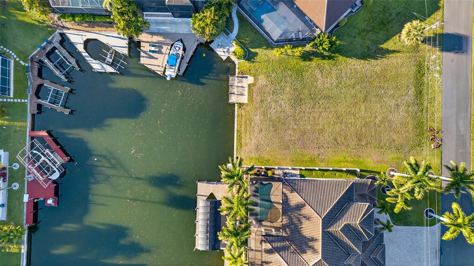 5423 SW 17TH AVENUE, Cape Coral, FL 33914