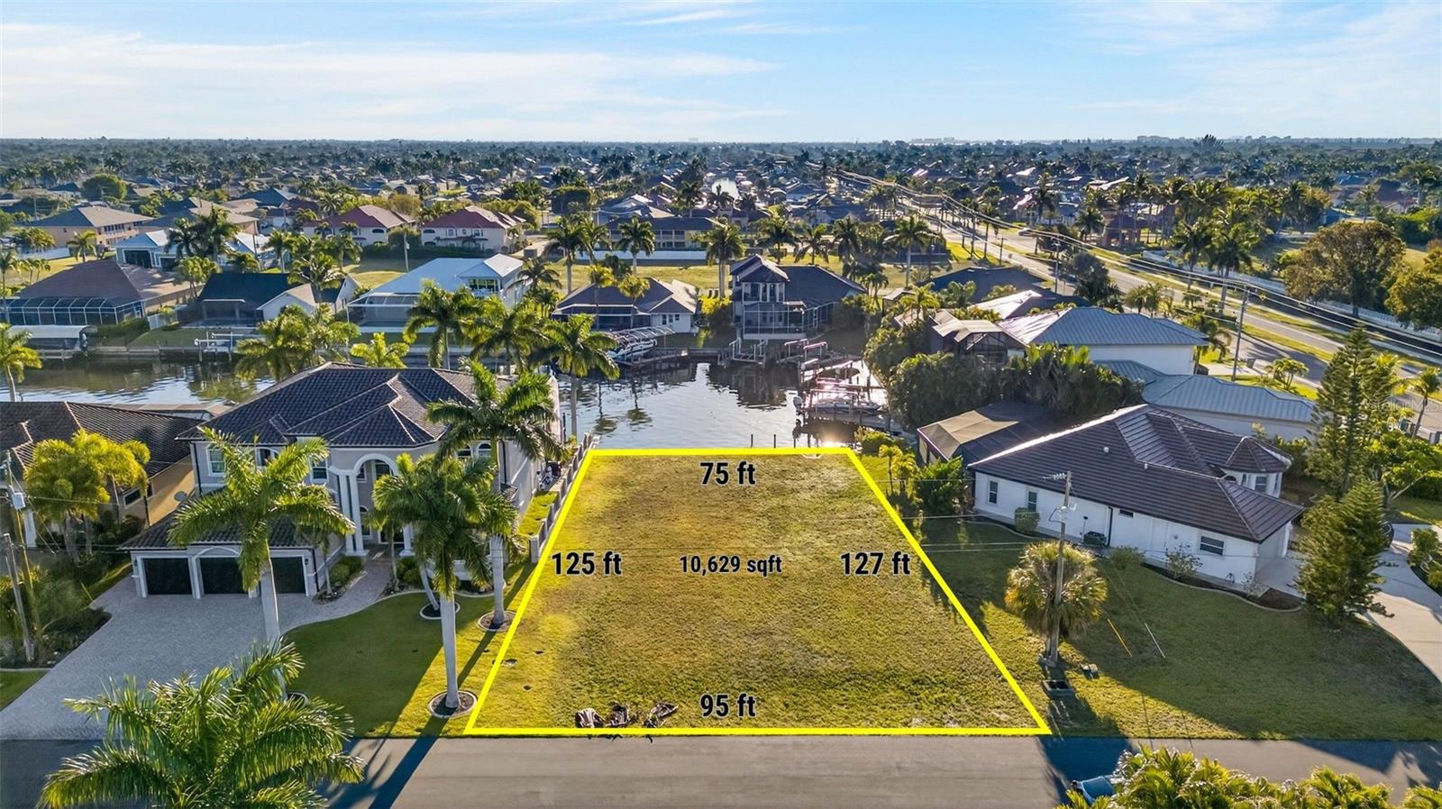 5423 SW 17TH AVENUE, Cape Coral, FL 33914 5423 SW 17TH AVENUE, Cape Coral, FL 33914