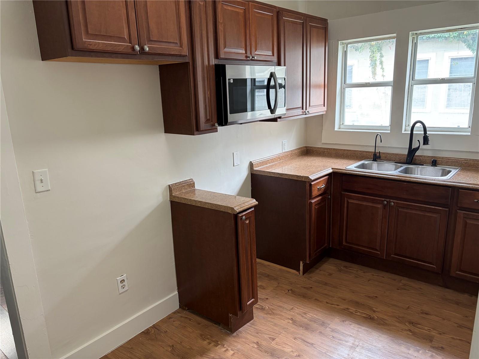 1199 KING AVENUE, Lakeland, FL 33803