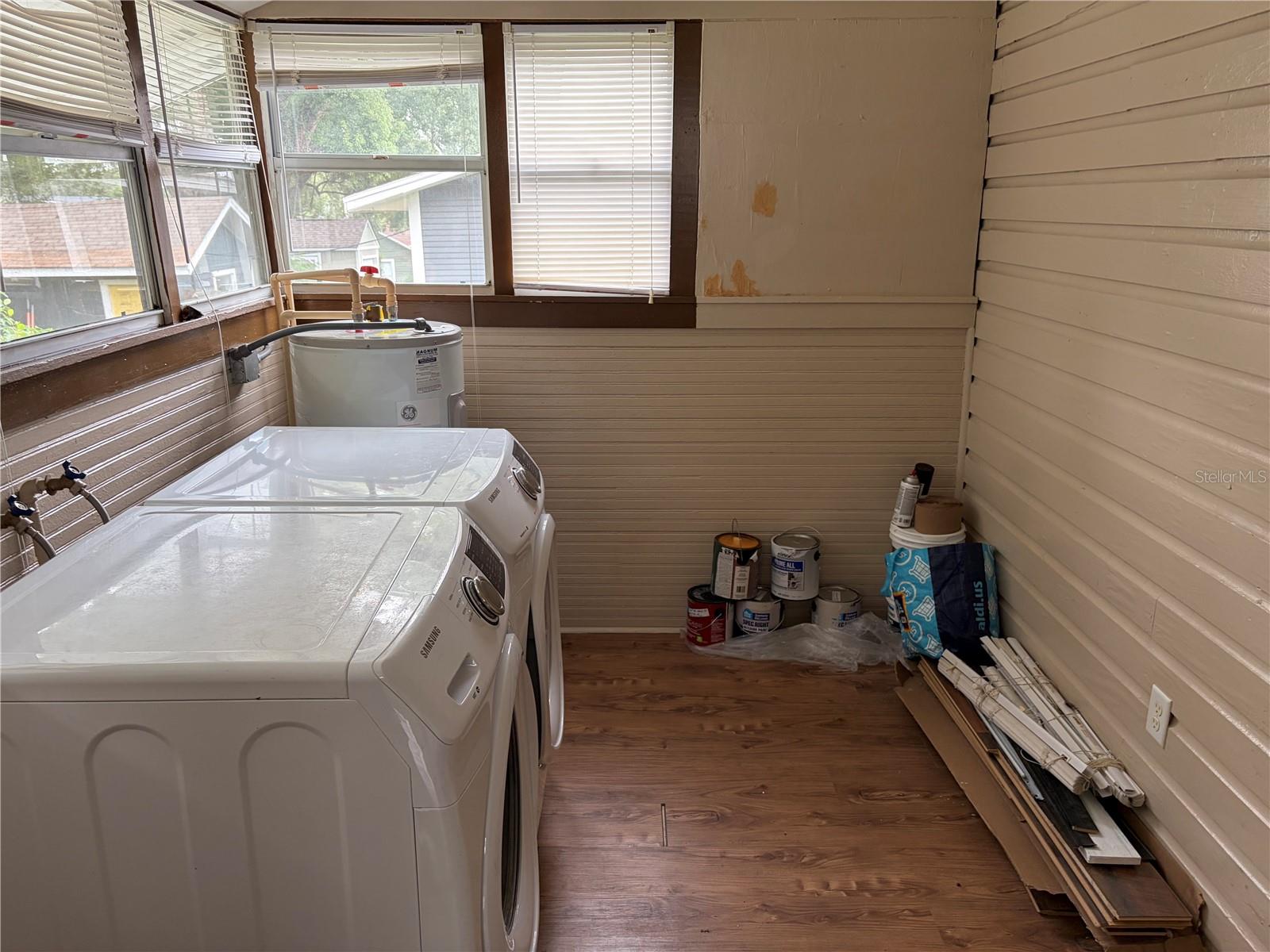 1199 KING AVENUE, Lakeland, FL 33803