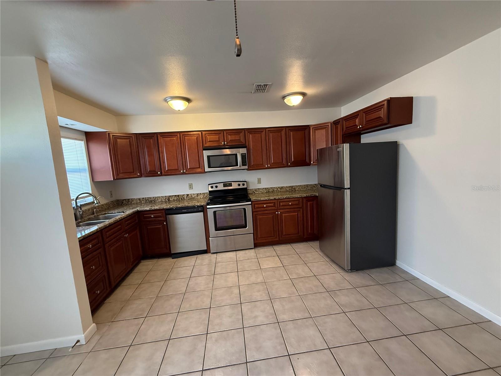 1928 ALEXANDER DRIVE, Lakeland, FL 33803