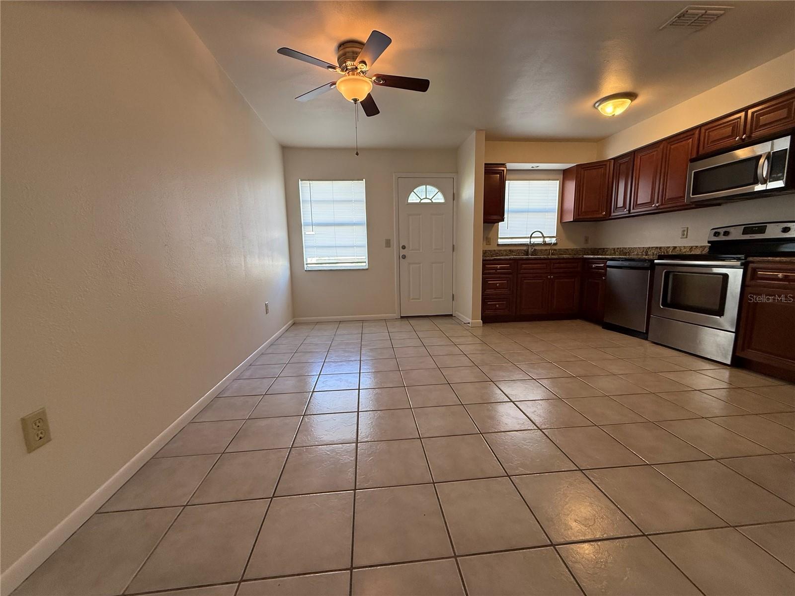 1928 ALEXANDER DRIVE, Lakeland, FL 33803