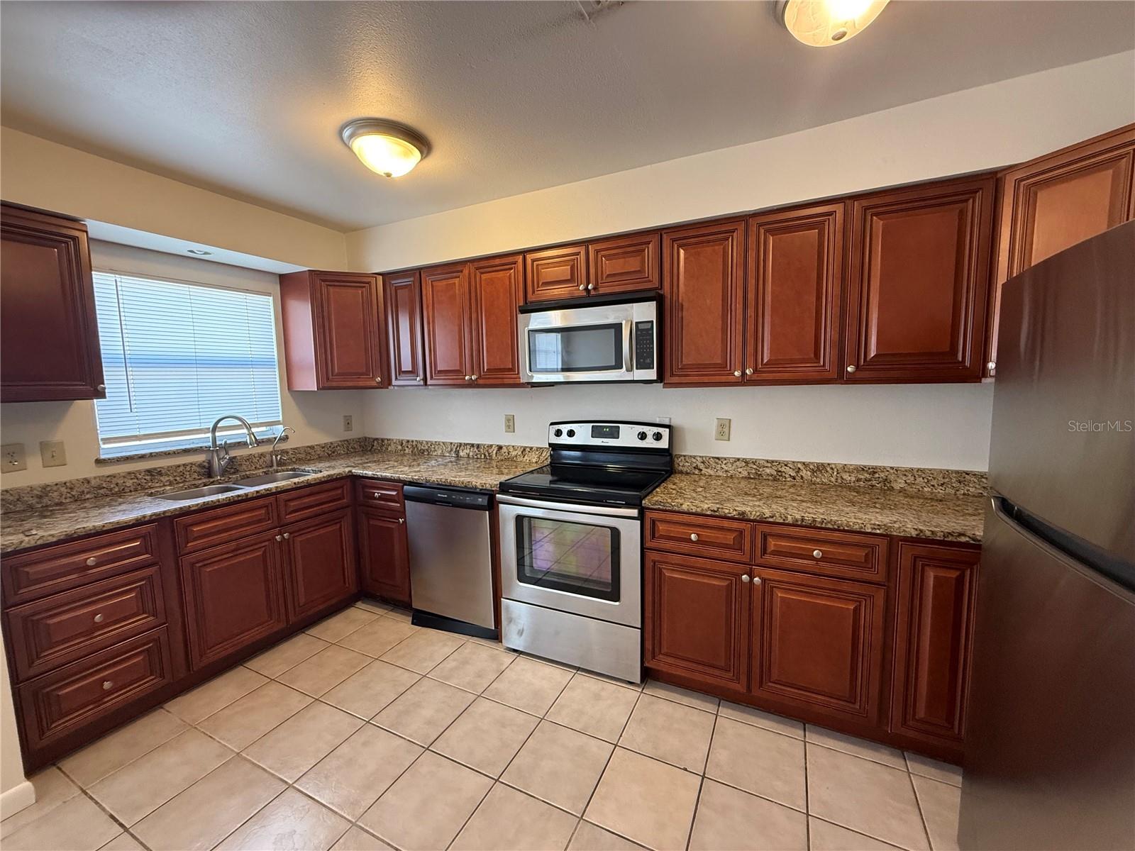 1928 ALEXANDER DRIVE, Lakeland, FL 33803
