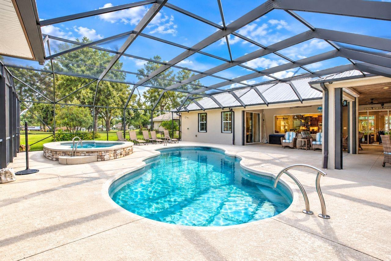 heated saltwater pool & spa
