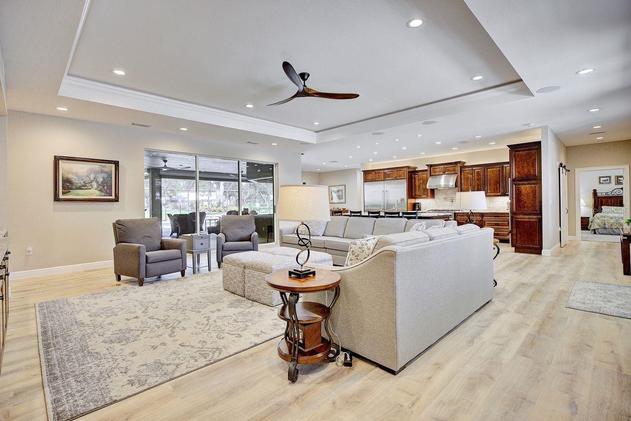 2851 VILLAGE GREEN COURT, Avon Park, FL 33825