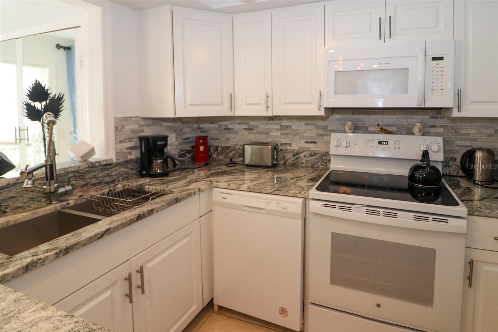 4158 TAMIAMI TRAIL, #G1, Port Charlotte, FL 33952