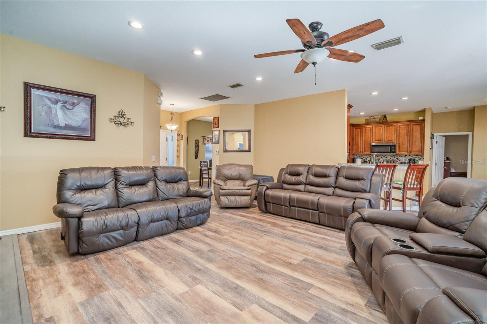 249 FERDON CIRCLE, Port Charlotte, FL 33954 249 FERDON CIRCLE, Port Charlotte, FL 33954