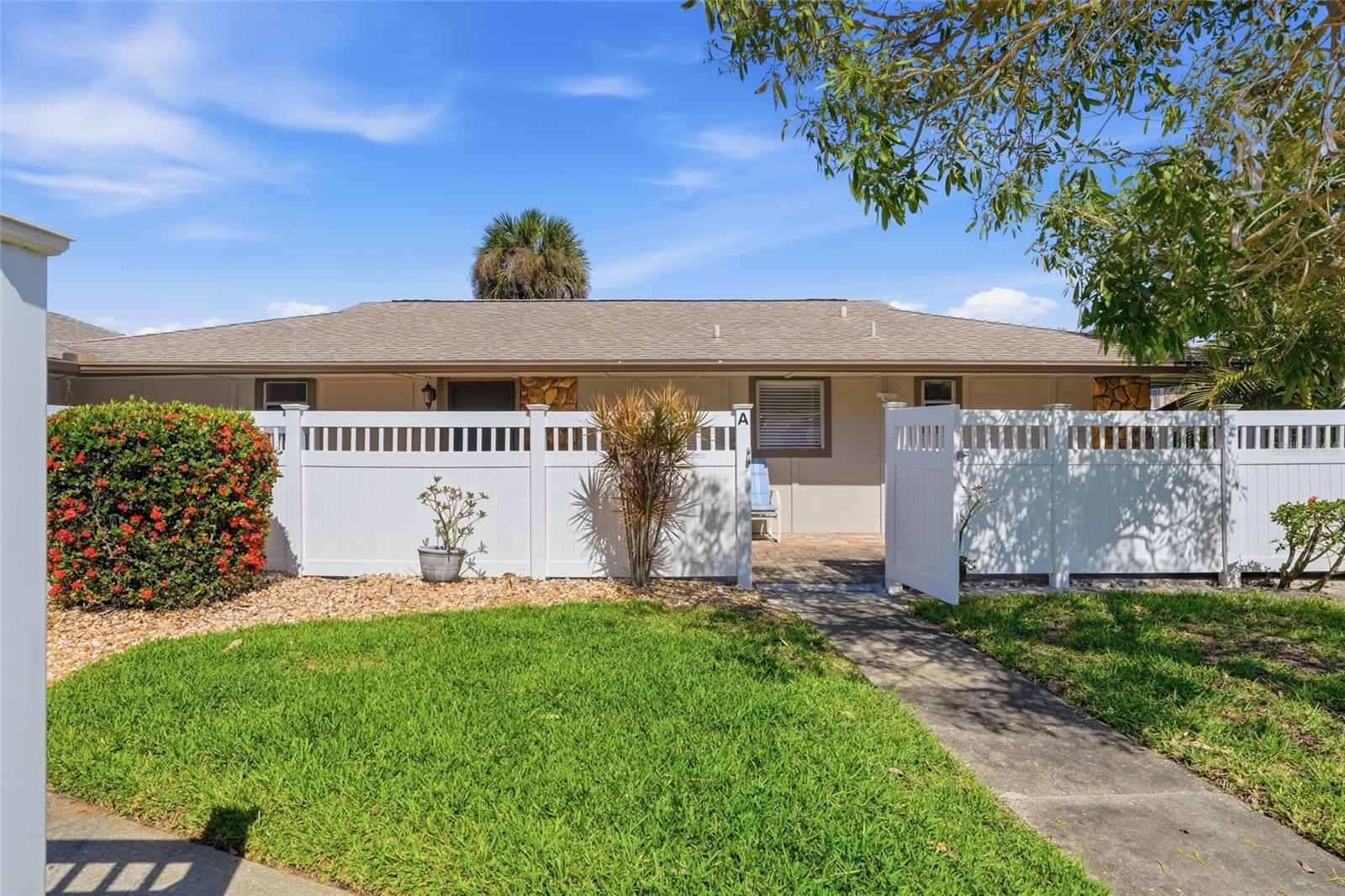 4289 ISLAND CIRCLE, #1, Fort Myers, FL 33919