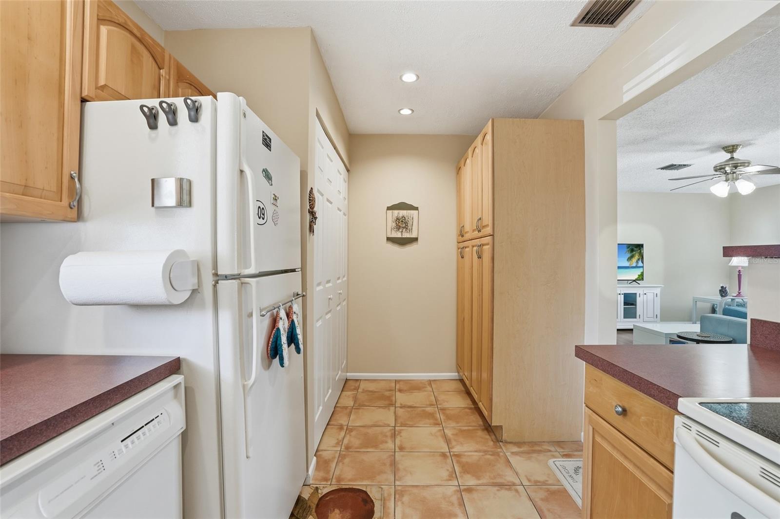 4289 ISLAND CIRCLE, #1, Fort Myers, FL 33919