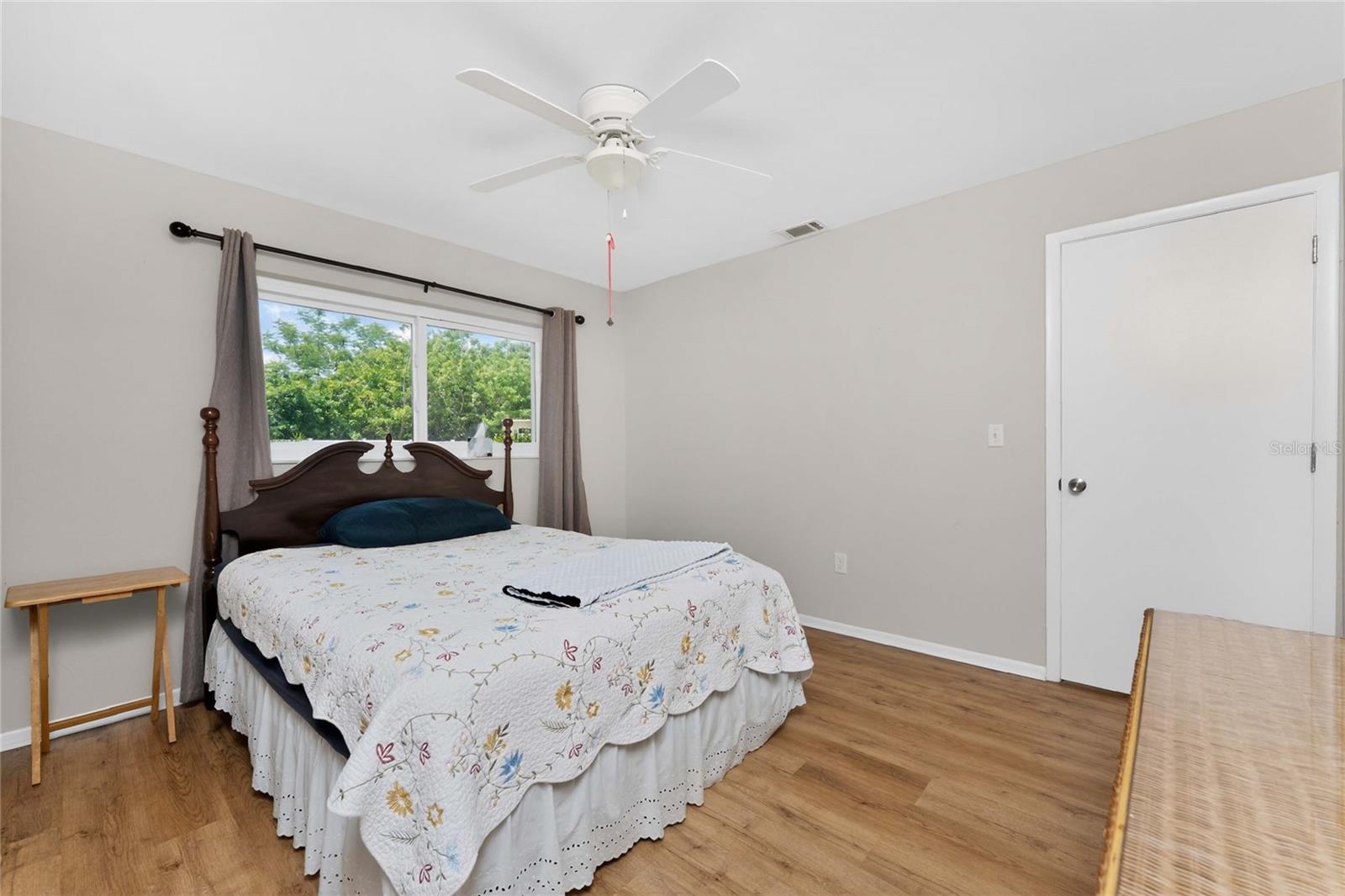 557 MAGNOLIA AVENUE NW, Port Charlotte, FL 33952