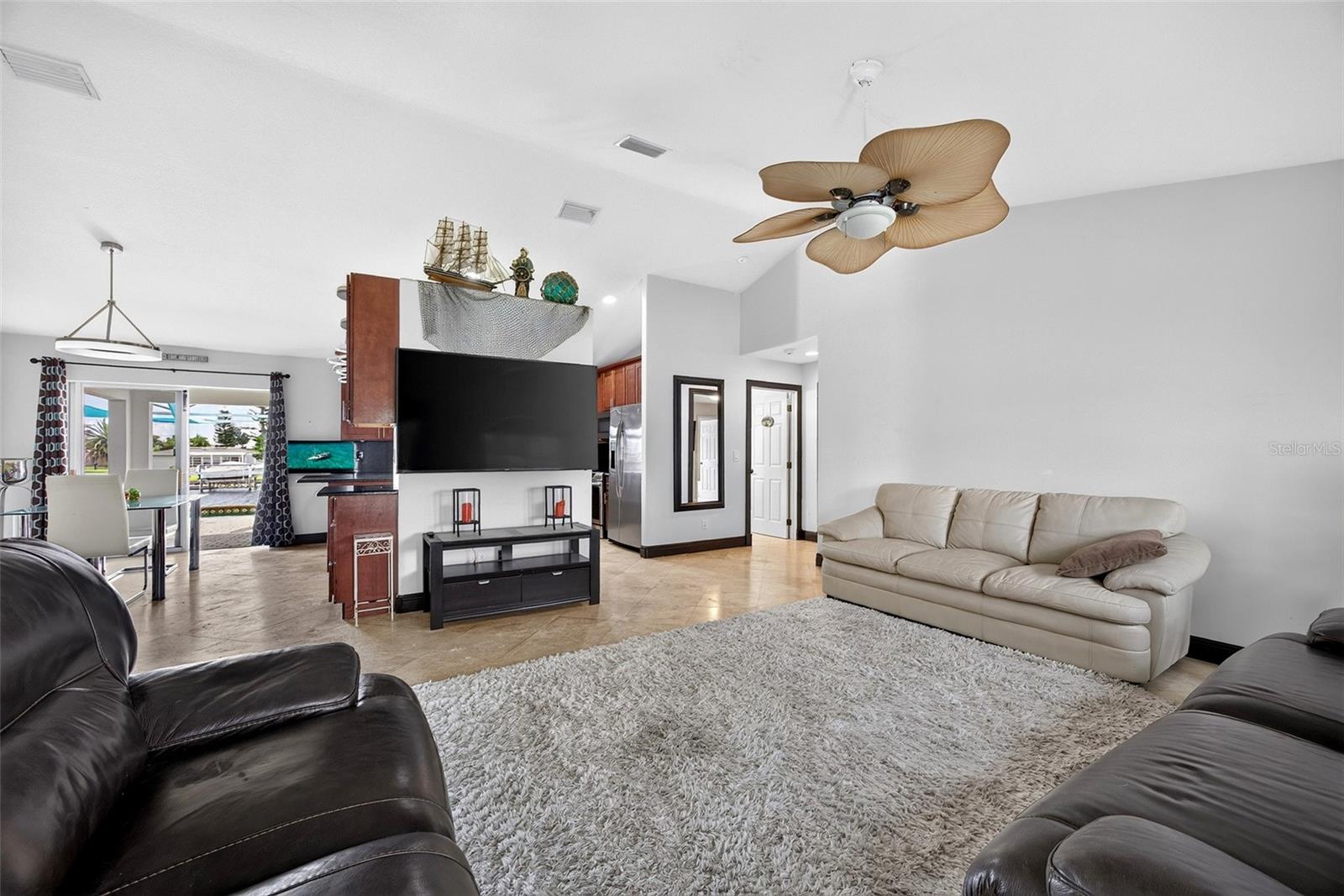 270 E TARPON BOULEVARD NW, Port Charlotte, FL 33952