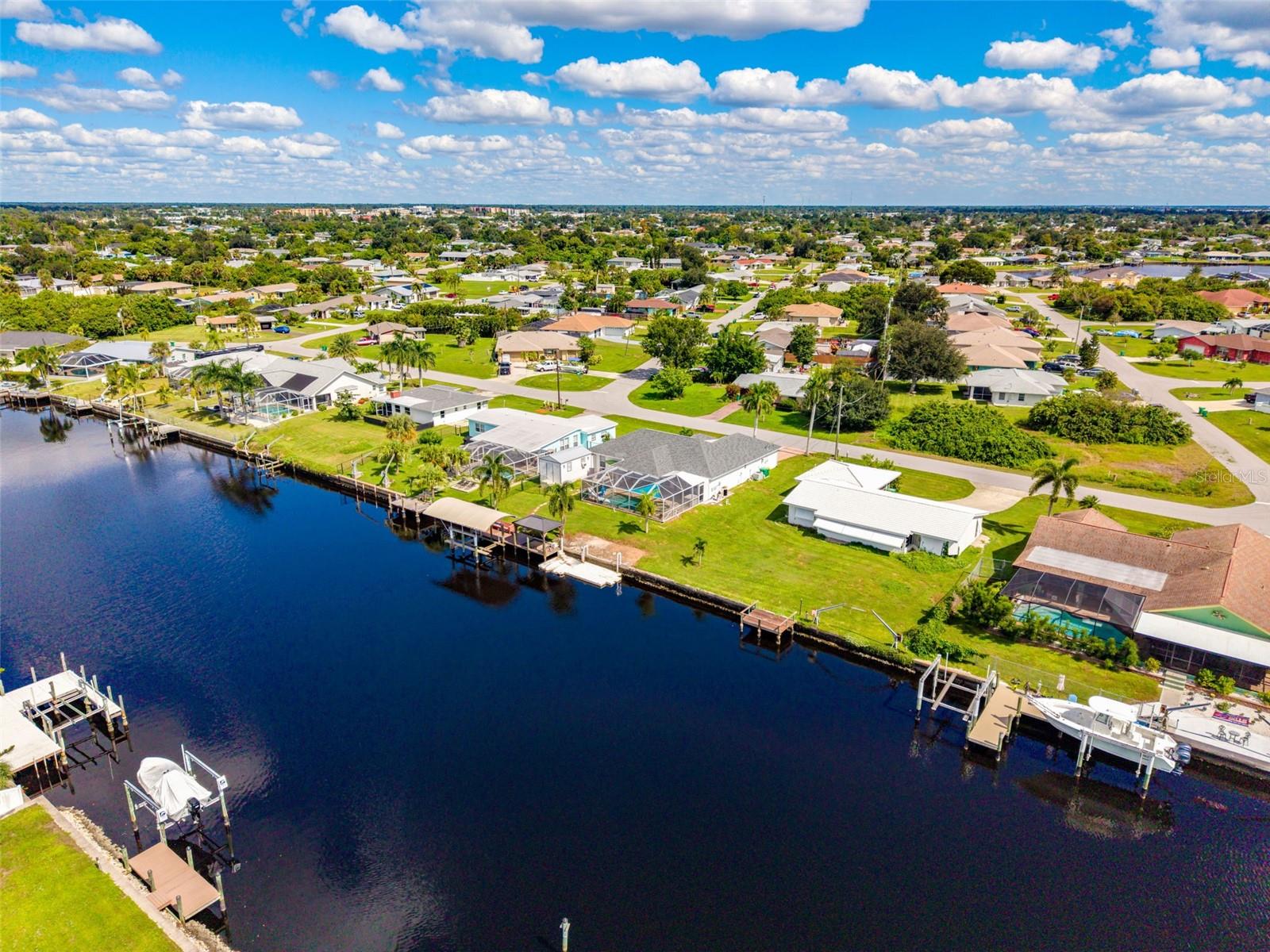 270 E TARPON BOULEVARD NW, Port Charlotte, FL 33952
