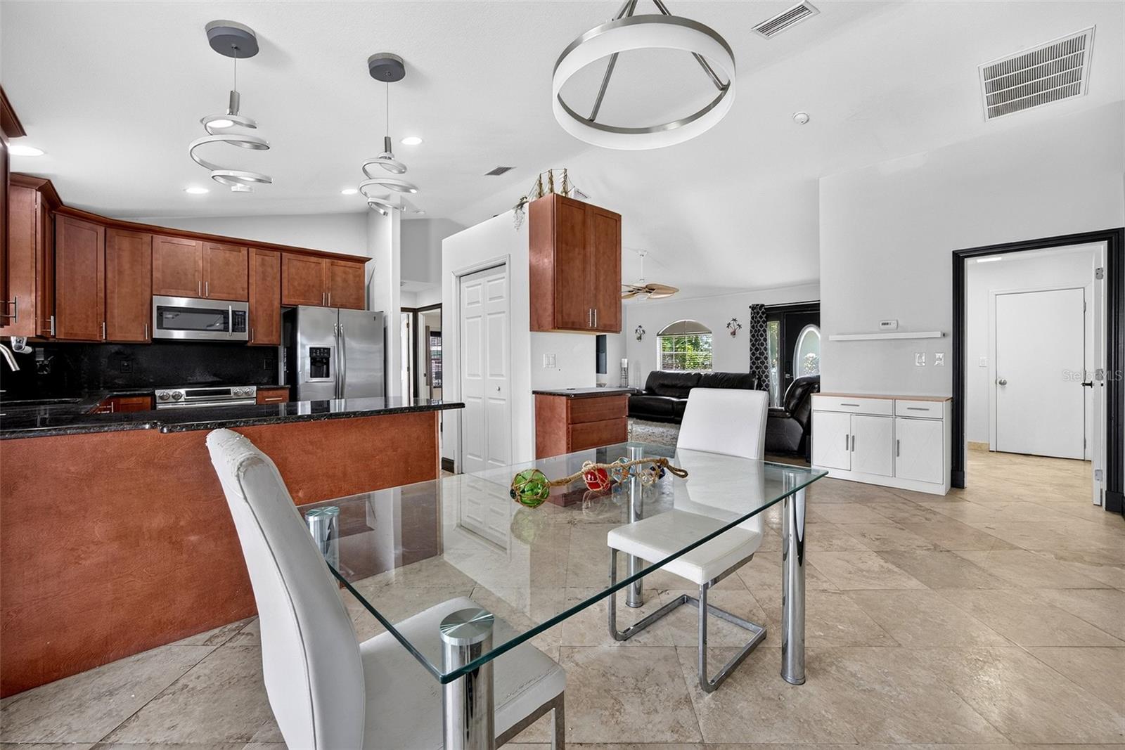 270 E TARPON BOULEVARD NW, Port Charlotte, FL 33952