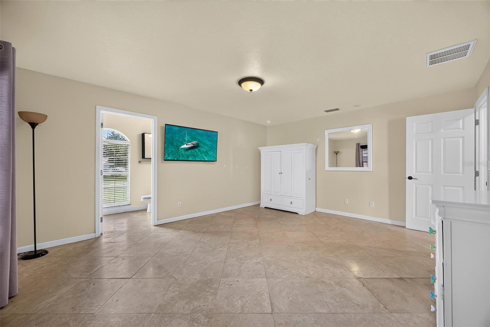270 E TARPON BOULEVARD NW, Port Charlotte, FL 33952