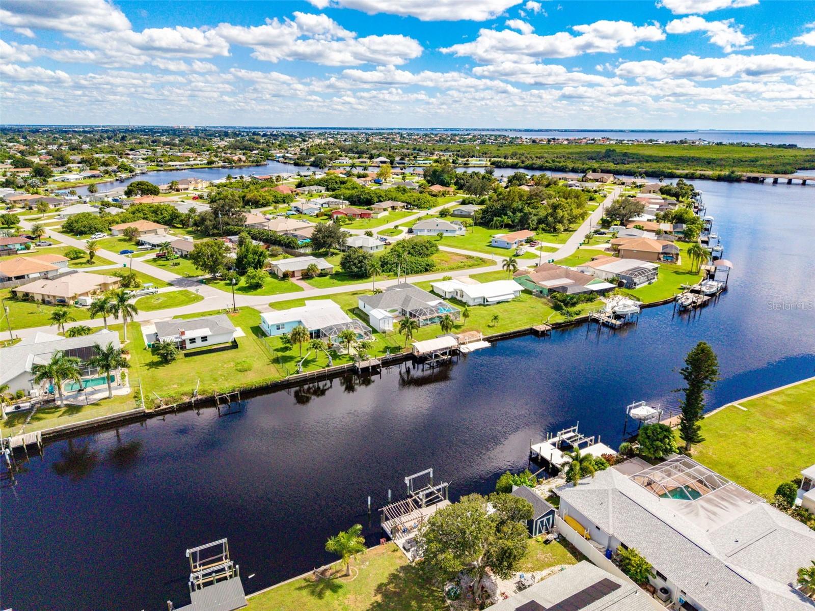 270 E TARPON BOULEVARD NW, Port Charlotte, FL 33952