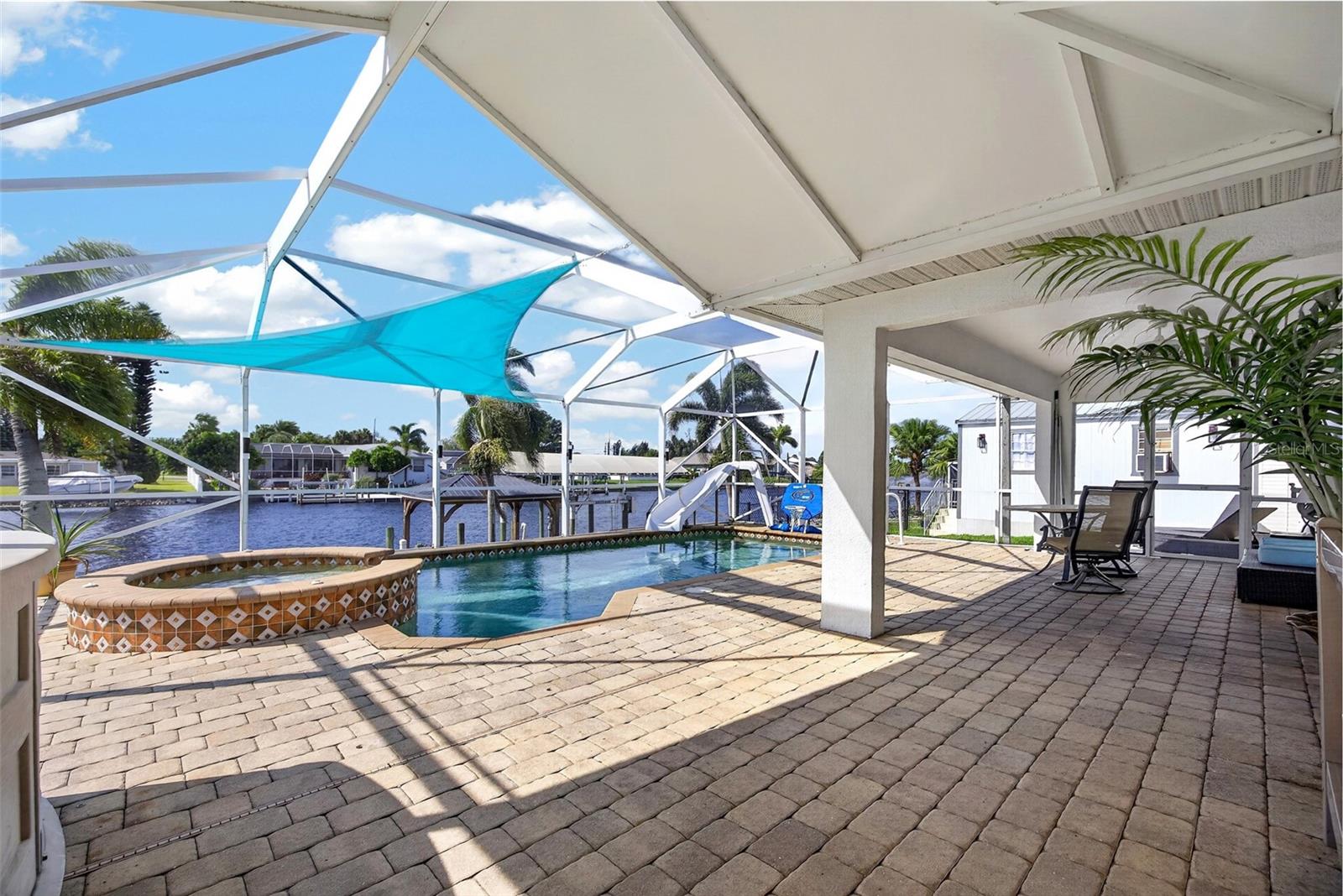 270 E TARPON BOULEVARD NW, Port Charlotte, FL 33952