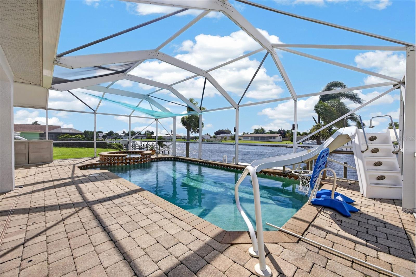 270 E TARPON BOULEVARD NW, Port Charlotte, FL 33952