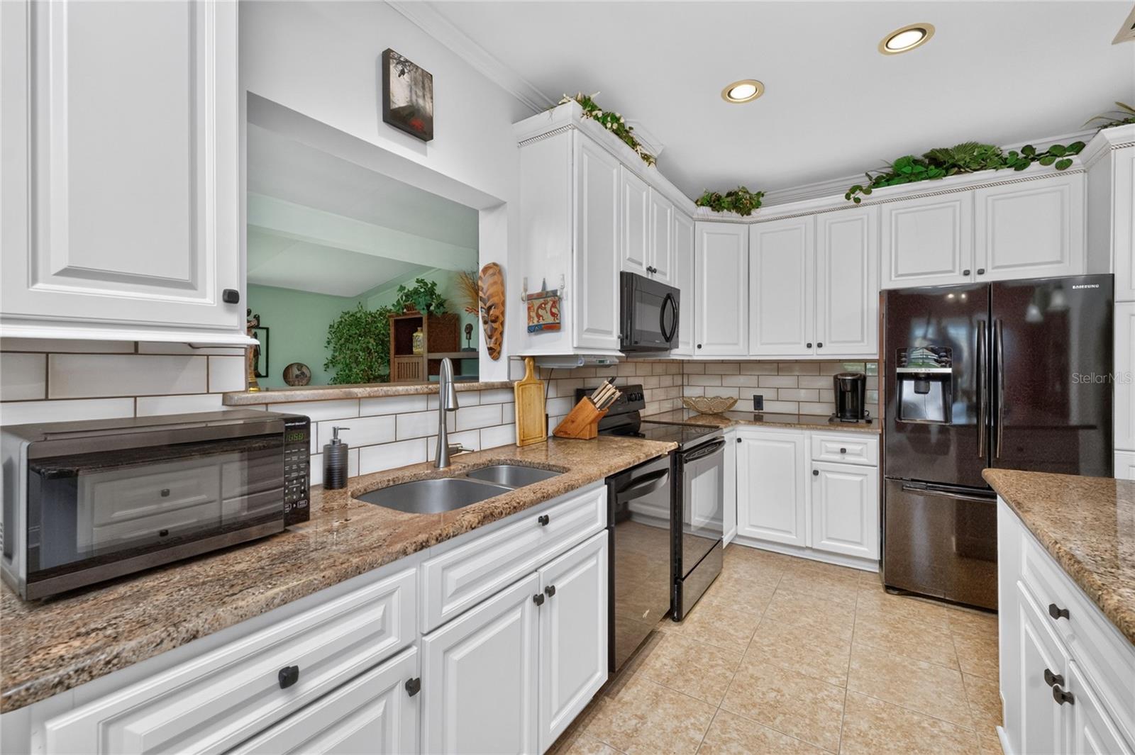 24819 RIO VILLA LAKES CIRCLE, Punta Gorda, FL 33950