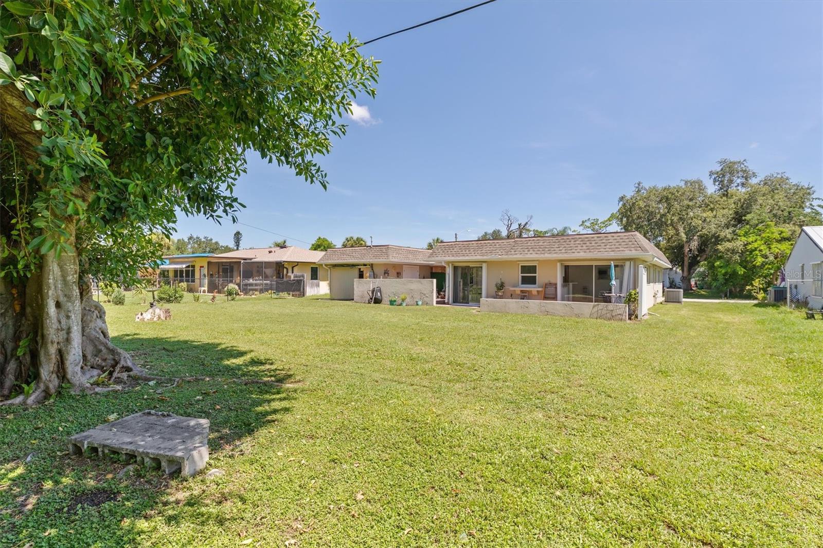 18579 ROBINSON AVENUE, Port Charlotte, FL 33948