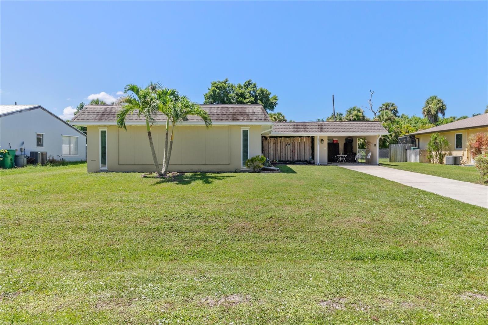 18579 ROBINSON AVENUE, Port Charlotte, FL 33948