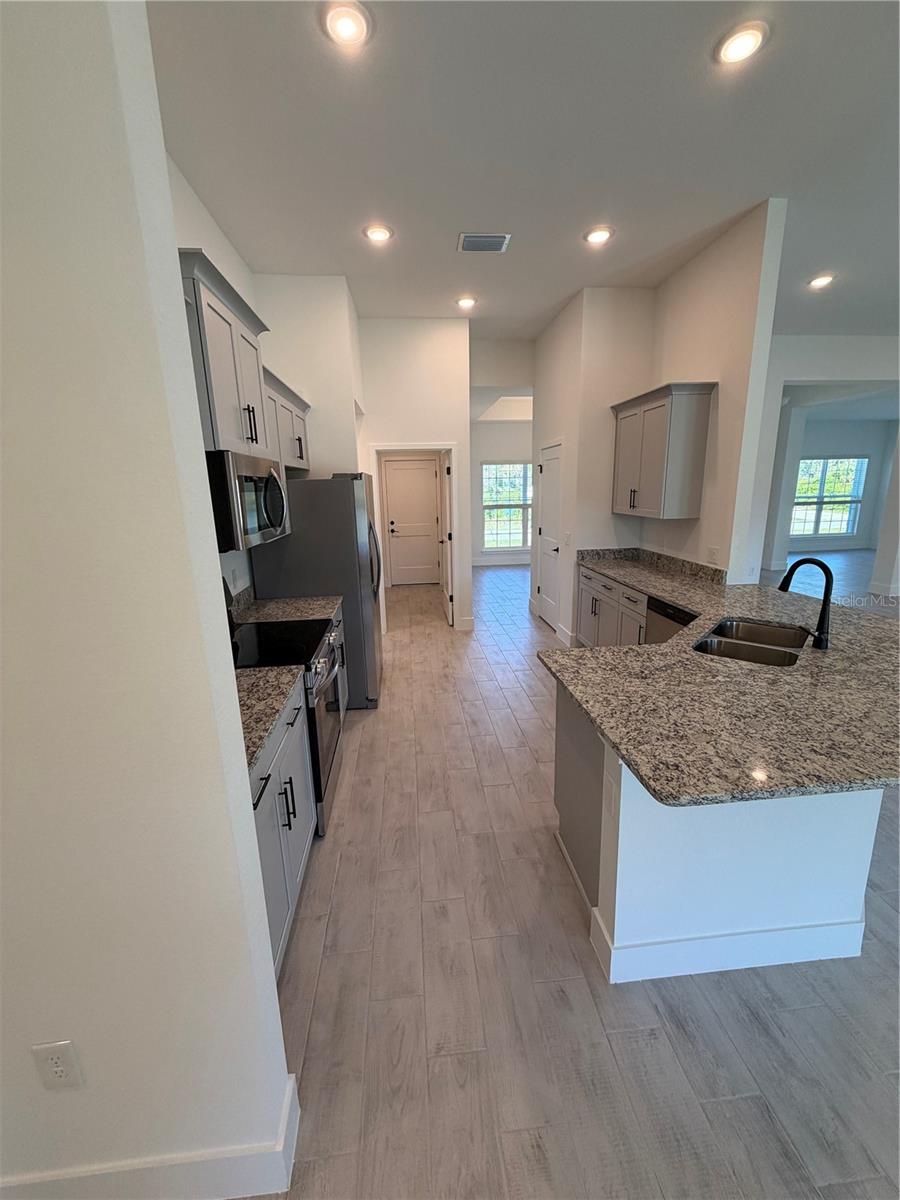 13173 FELDSPAR AVENUE, Port Charlotte, FL 33981 13173 FELDSPAR AVENUE, Port Charlotte, FL 33981