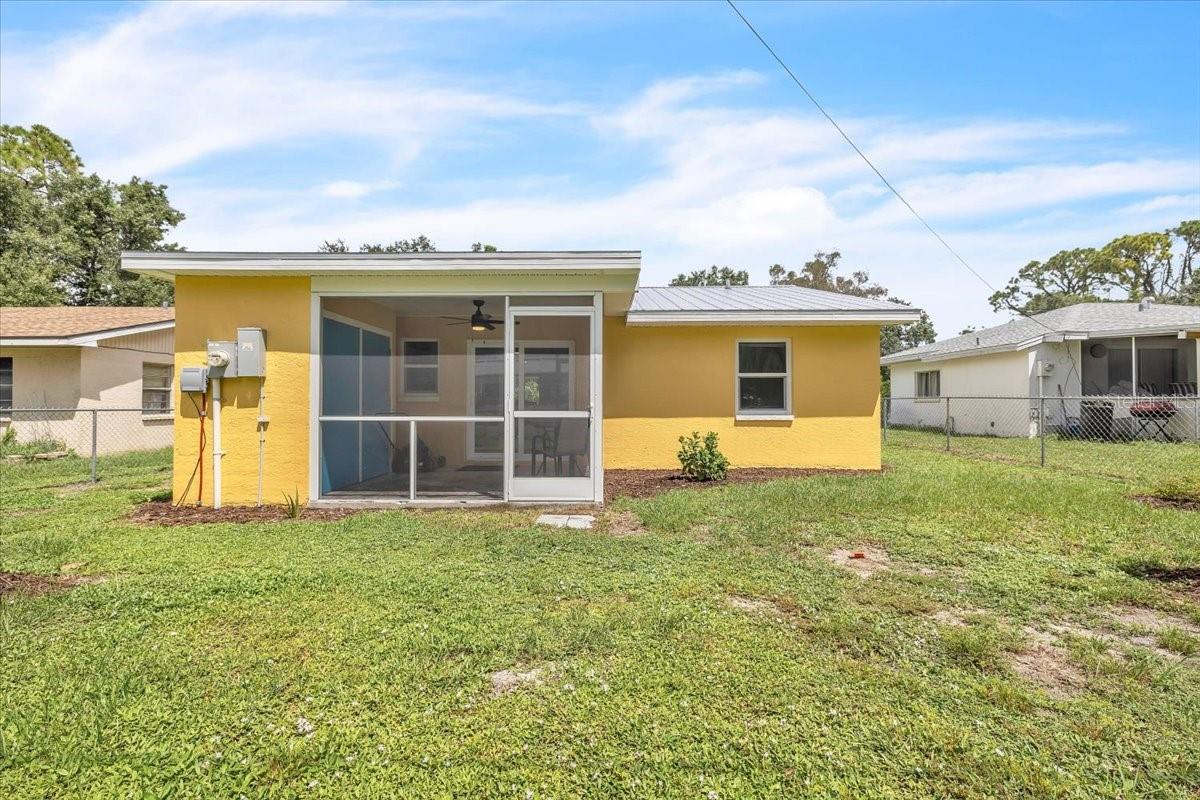 537 CAPITOL STREET, North Fort Myers, FL 33903