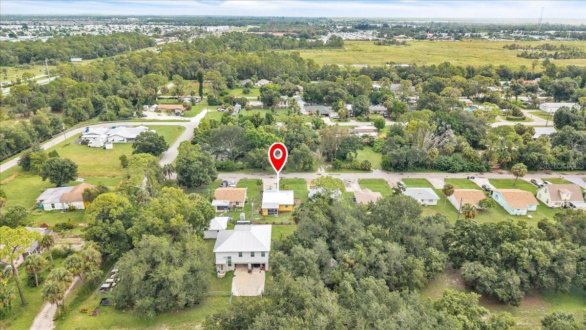537 CAPITOL STREET, North Fort Myers, FL 33903