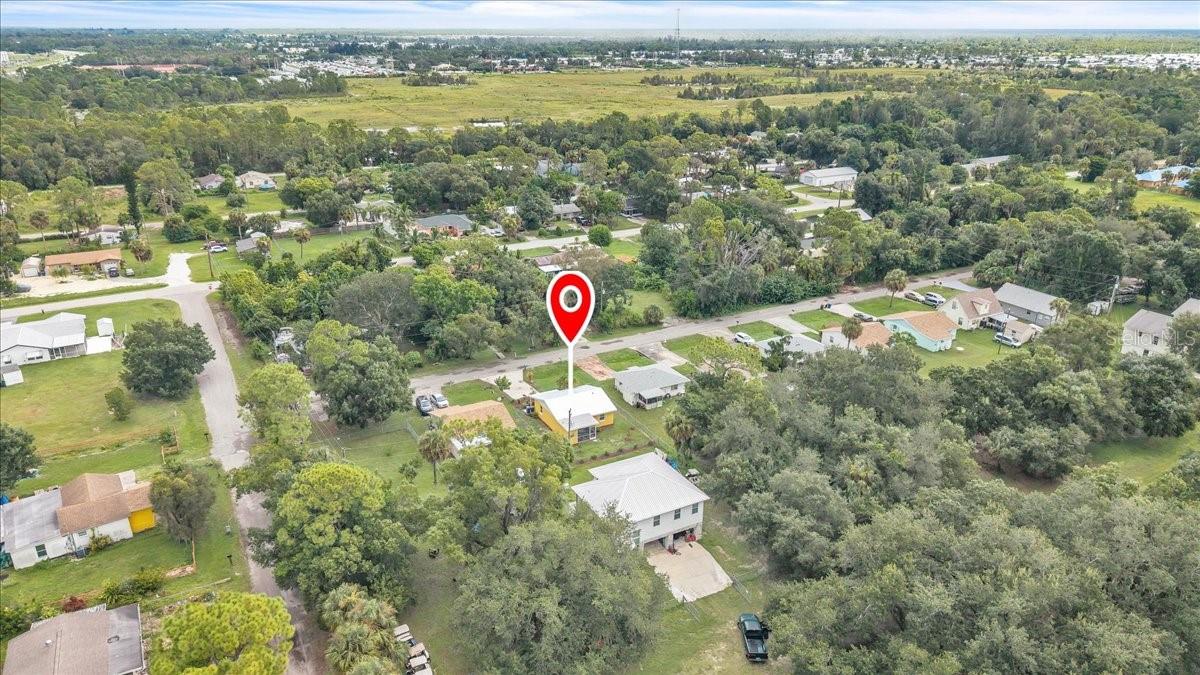 537 CAPITOL STREET, North Fort Myers, FL 33903