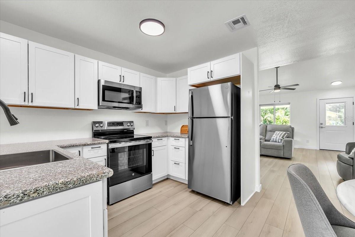 537 CAPITOL STREET, North Fort Myers, FL 33903