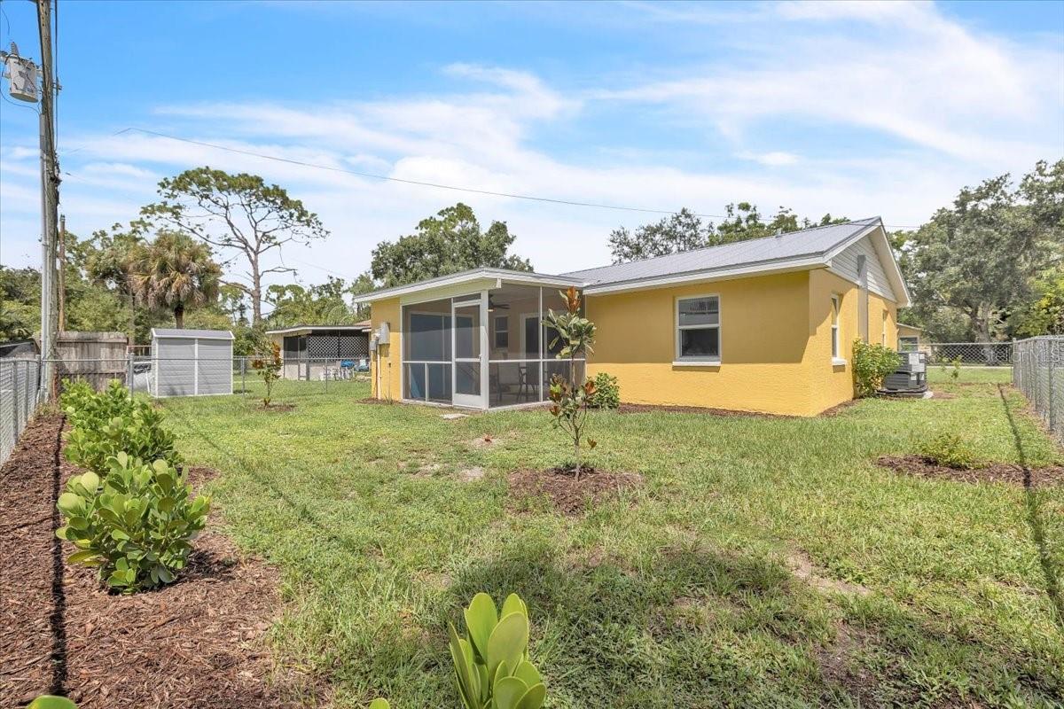 537 CAPITOL STREET, North Fort Myers, FL 33903