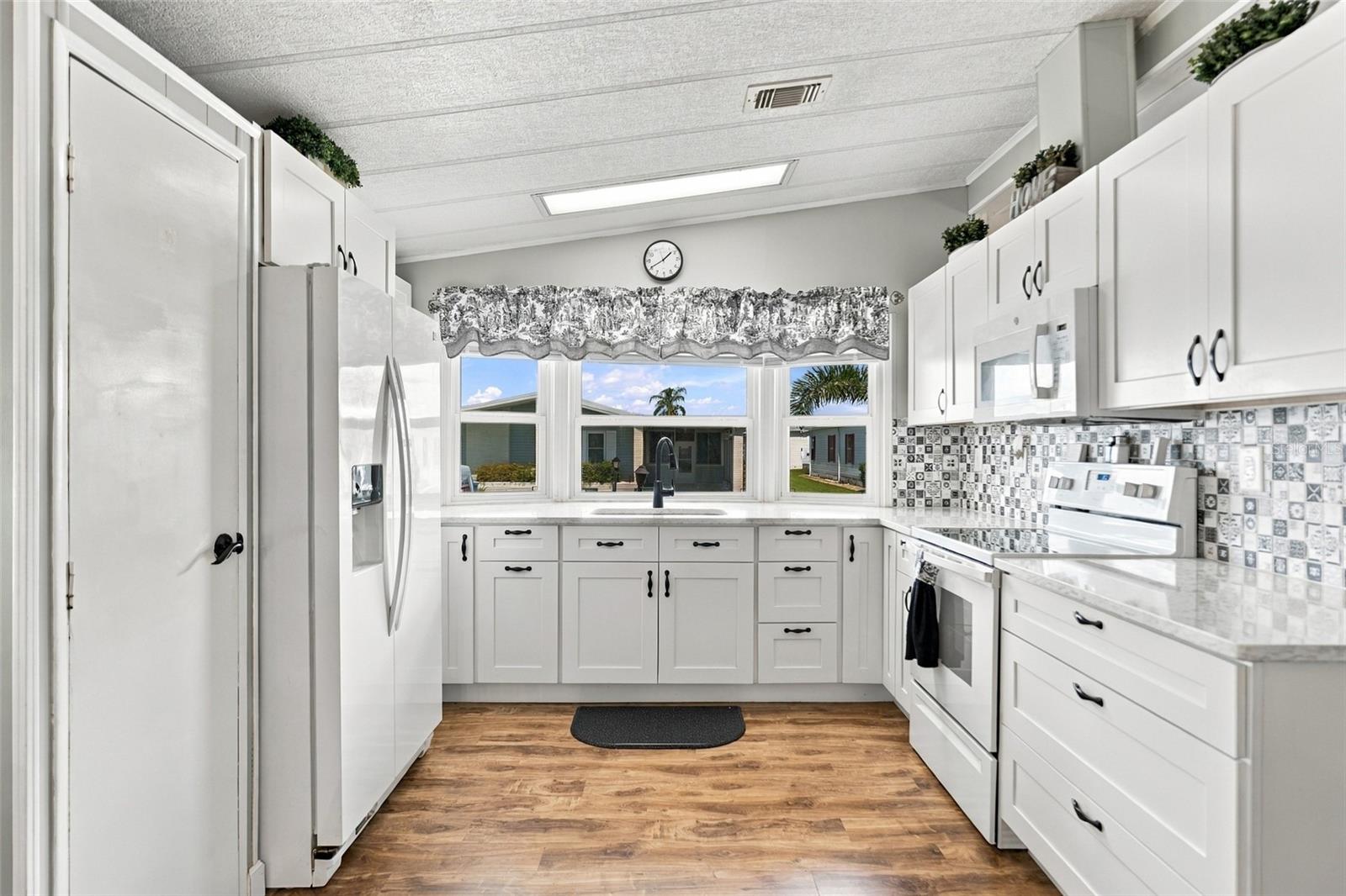 809 VILLA DEL SOL DRIVE, North Port, FL 34287