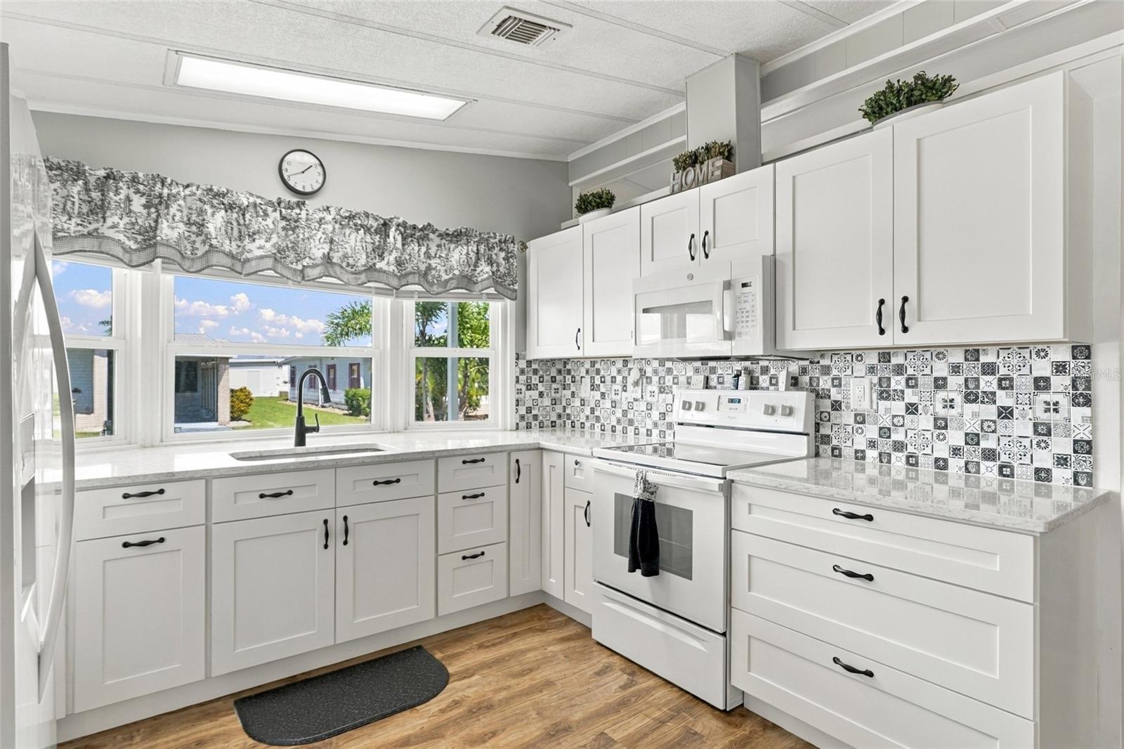 809 VILLA DEL SOL DRIVE, North Port, FL 34287