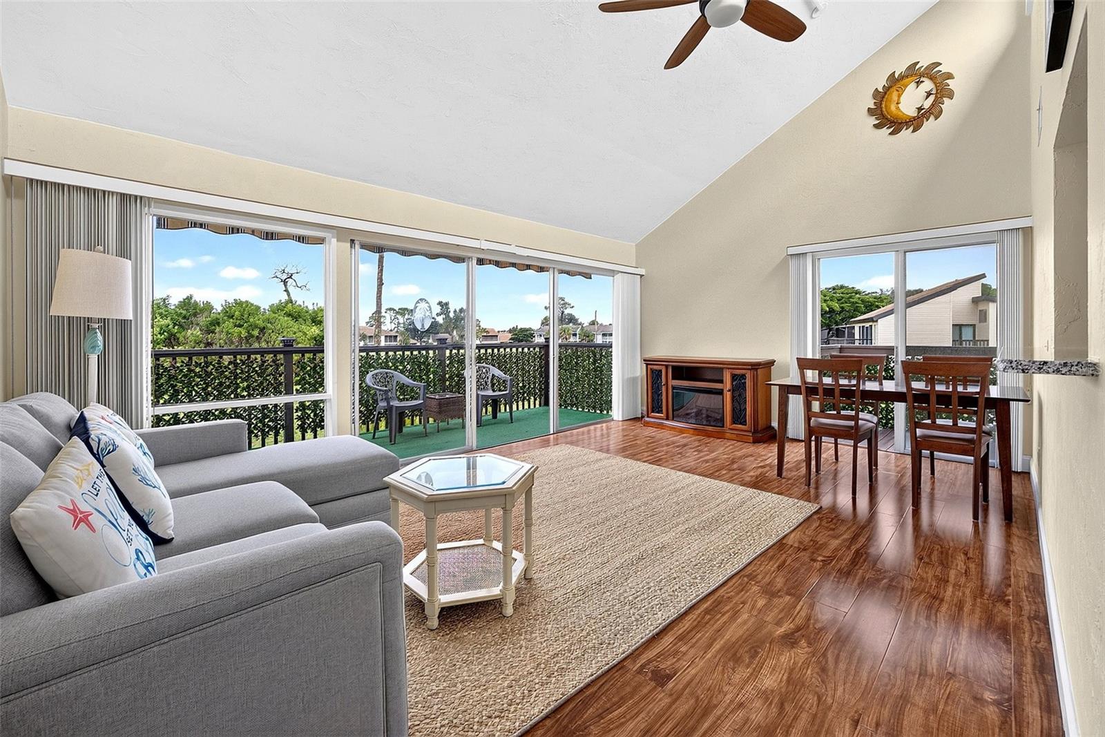 726 WHITE PINE TREE ROAD, #84, Venice, FL 34285