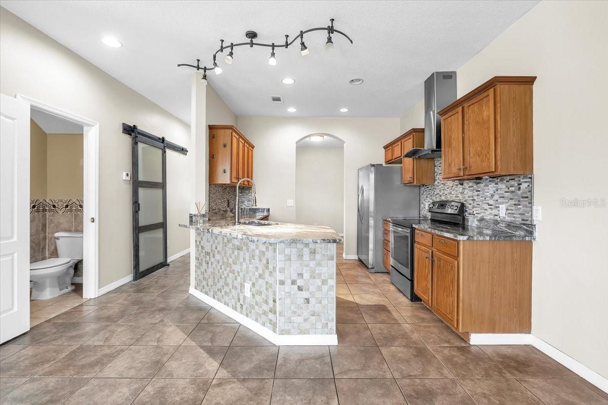 2332 ROSEWOOD LANE, North Port, FL 34289 2332 ROSEWOOD LANE, North Port, FL 34289