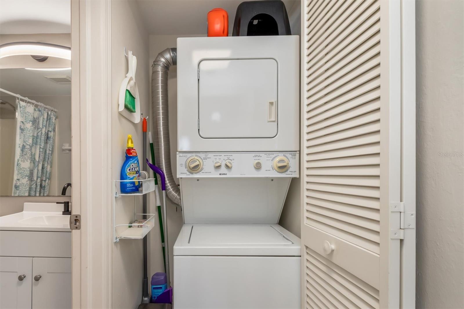 IN-UNIT LAUNDRY STACK WASHER DRYER