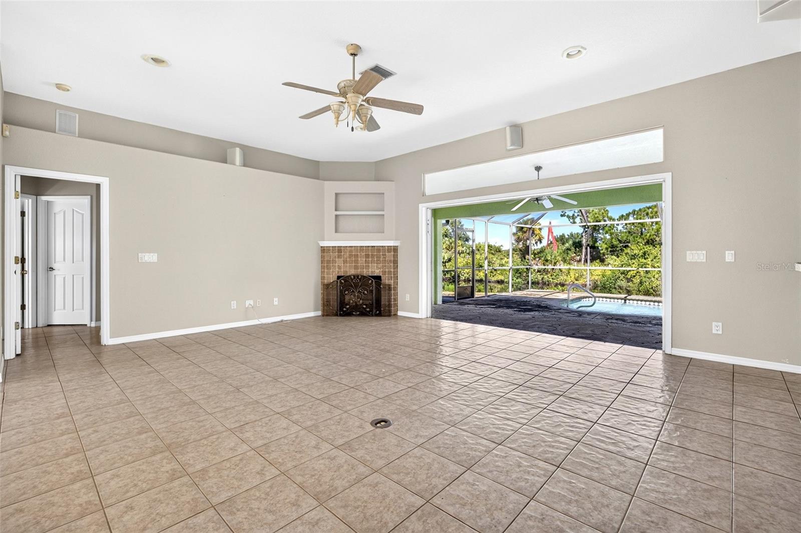 2494 VANKEUREN DRIVE, Port Charlotte, FL 33953 2494 VANKEUREN DRIVE, Port Charlotte, FL 33953