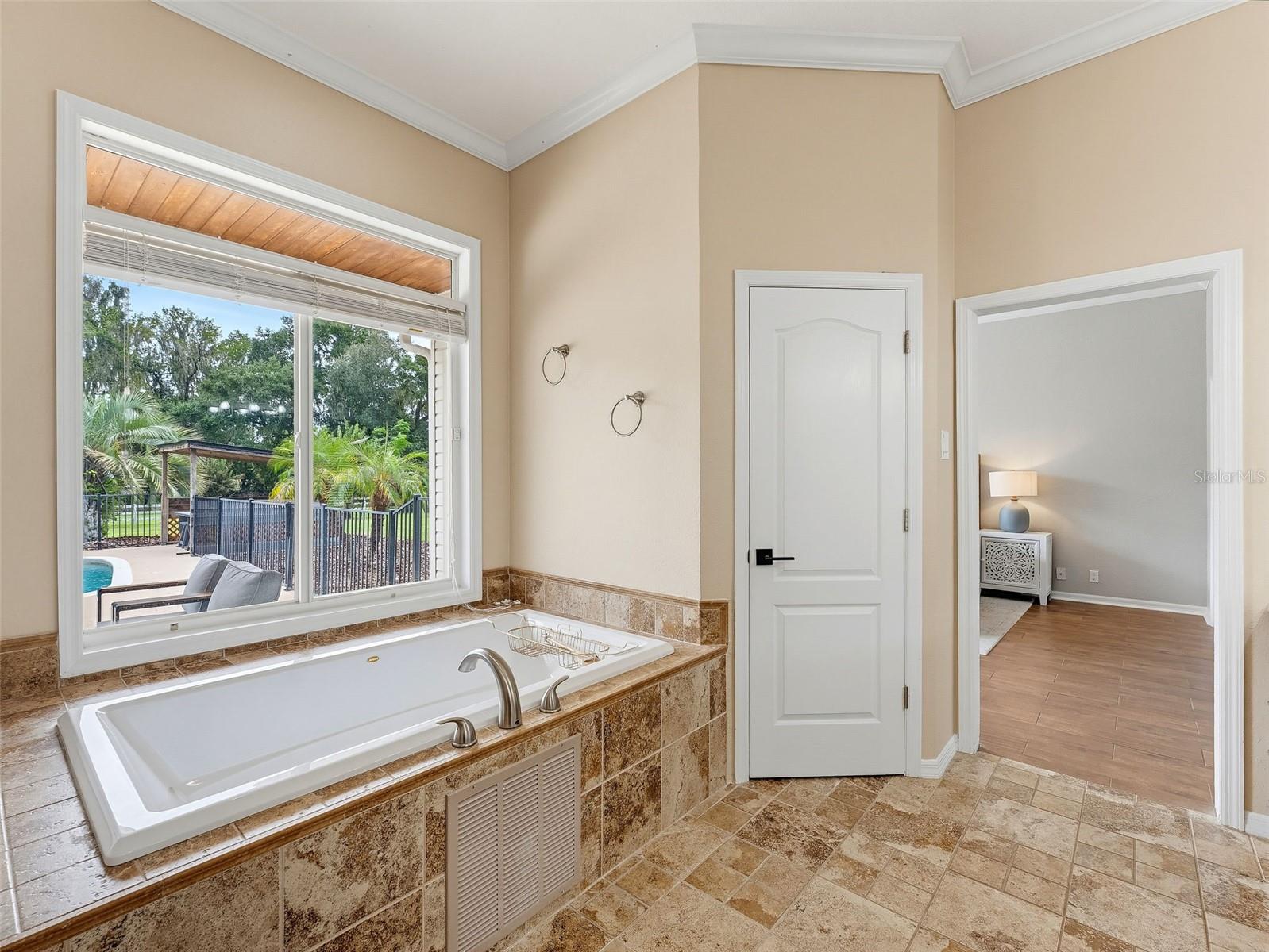 22550 HIGHWAY 441 N, Micanopy, FL 32667