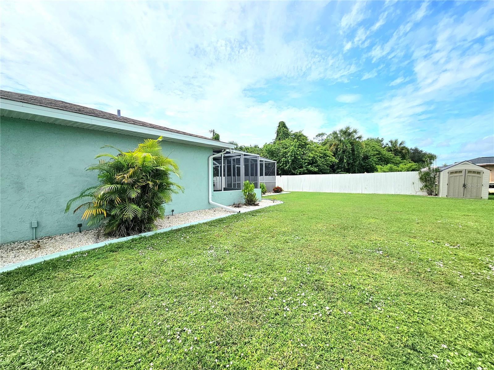 582 AZALEA DRIVE NW, Port Charlotte, FL 33952