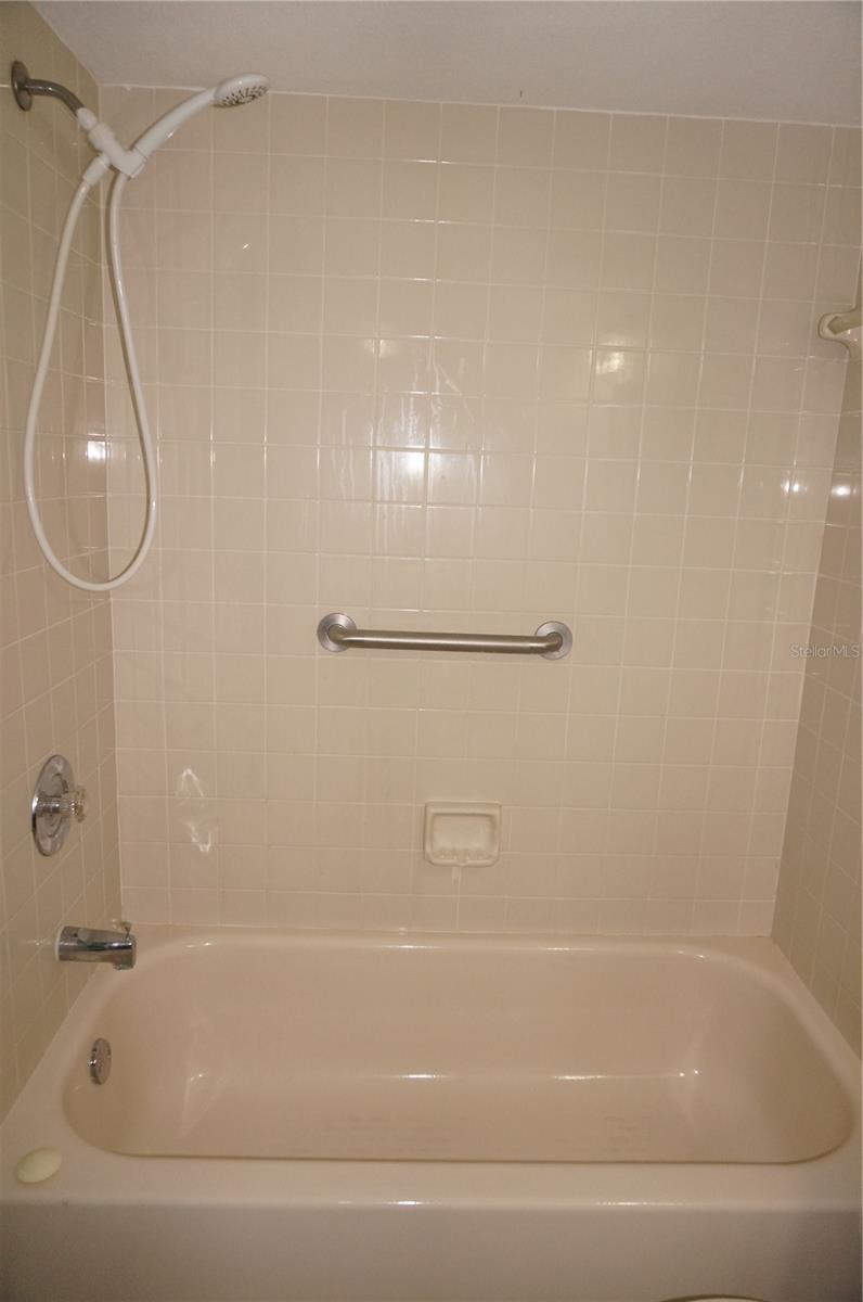 175 KINGS HIGHWAY, A6 (aka #416), Punta Gorda, FL 33983
