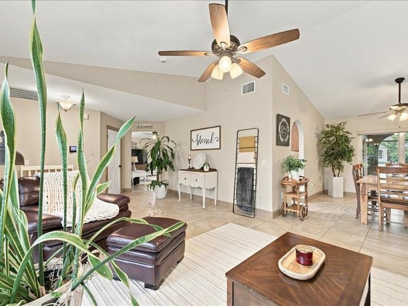 393 MALPELO AVENUE, Punta Gorda, FL 33983