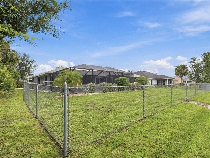 393 MALPELO AVENUE, Punta Gorda, FL 33983